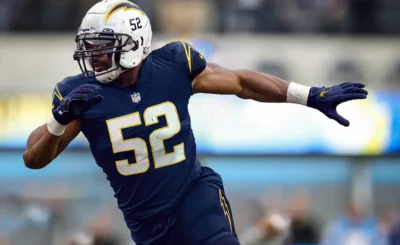 Khalil Mack running
