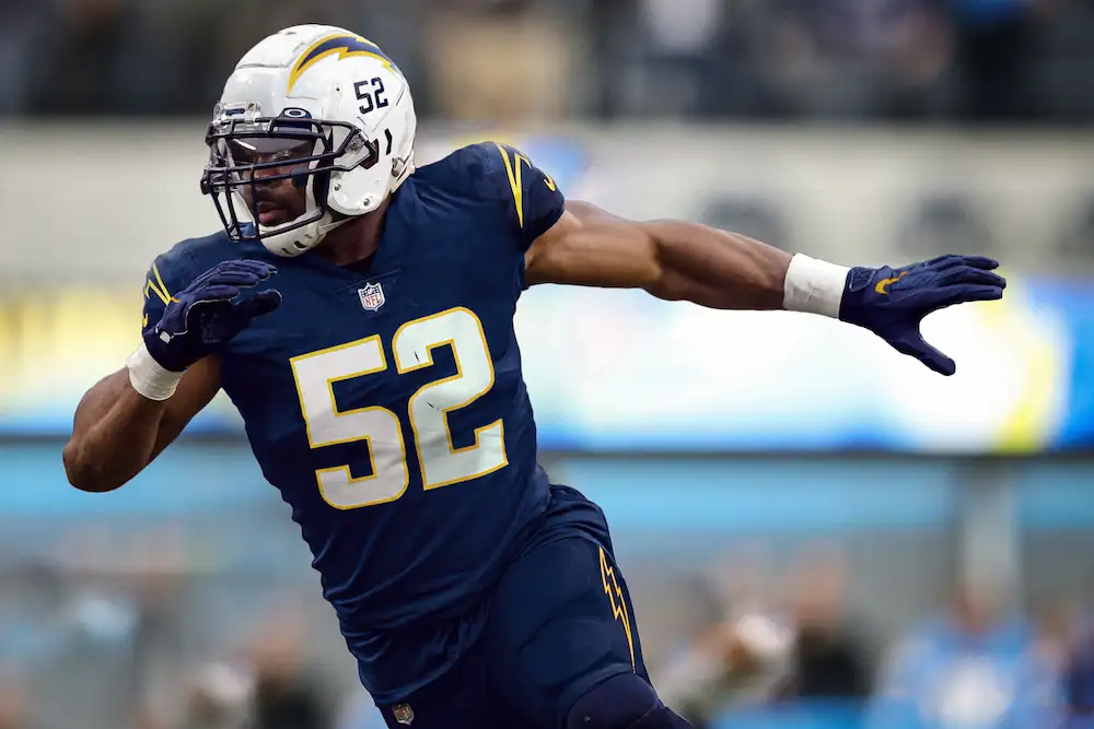 Khalil Mack running